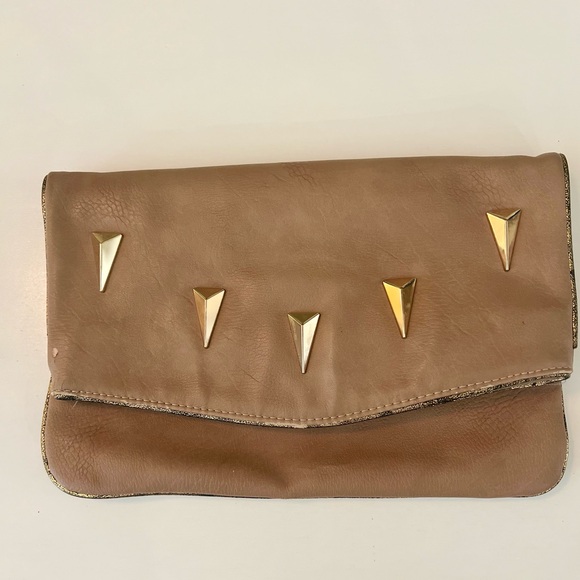 Urban Expressions Tan Clutch Bag - Picture 6 of 7